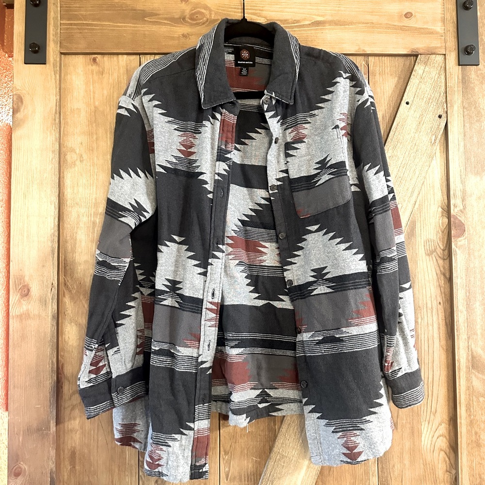 Men's/Unisex Aztec Print Button-Up Jacket - Gray, Black & Rust
